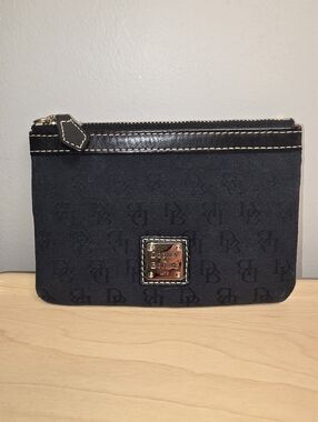DOONEY & BOURKE Black Jacquard Logo Zip Pouch with Gold Plaque **